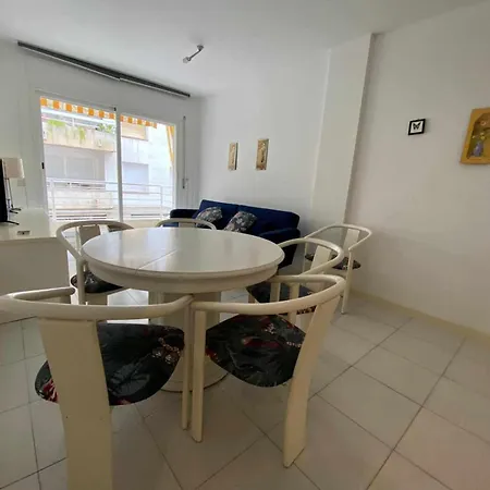 Nautic Wifi Parking Y A 150 Metros De La Playa Apartment Tossa de Mar