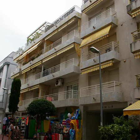 Nautic Wifi Parking Y A 150 Metros De La Playa Apartment *