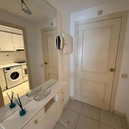 Nautic1-Apartamento Renovado Con A/A Y Parking Apartment