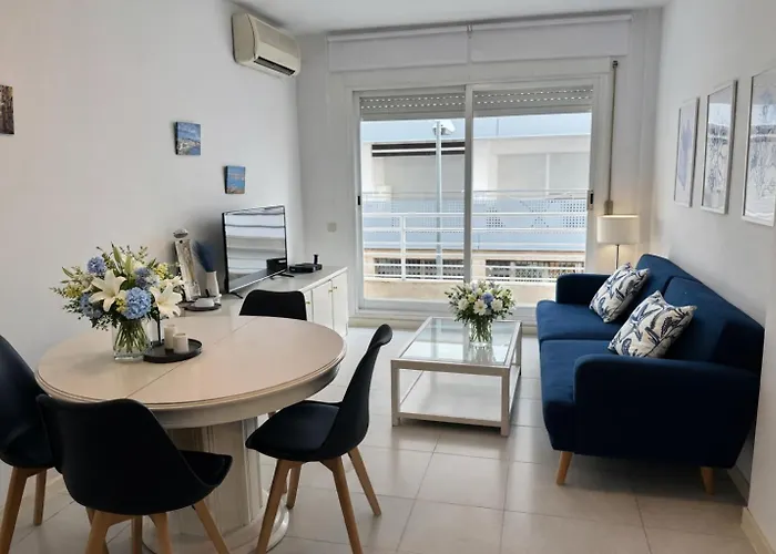 Nautic1-apartamento Renovado Con A/a Y Parking Апартаменты