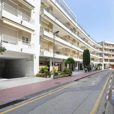 Nautic Wifi Parking Y A 150 Metros De La Playa *